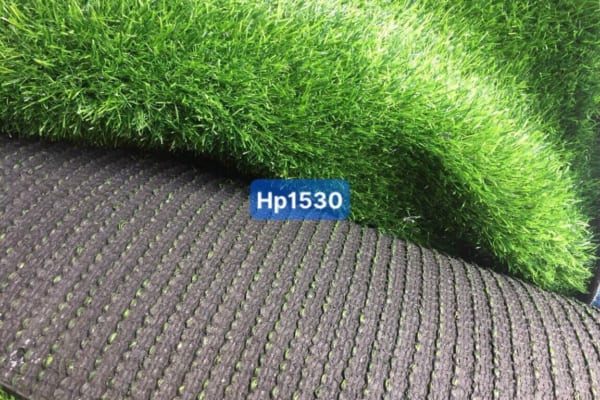 Mặt cỏ và đế Cỏ nhân tạo 3 cm 15 mũi mã HP1530